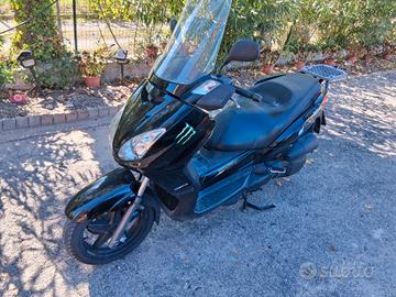 Yamaha X-Max 125 Xmax