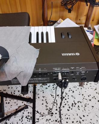 Yamaha s70xs