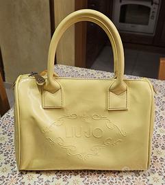 Borsa Liu Jo similpelle giallo ocra lucida