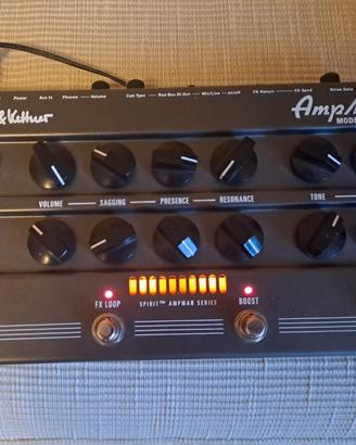 Testata per chitarra in formato Stompbox 50W