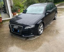 AUDI A4 4ª serie - 2011