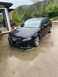 AUDI A4 4ª serie - 2011