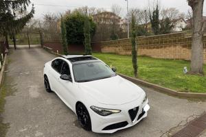 ALFA ROMEO GIULIA 2.2 150 manuale 50000km