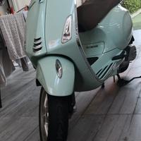 Vespa primavera 125 abs