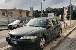 OPEL Vectra 1ª serie - 2004