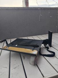 Supporto ripiano TV da parete 