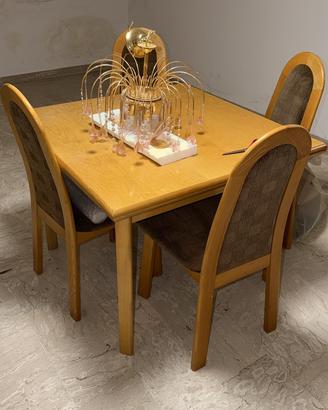 Tavolo in legno