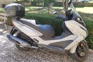 scooter Kymco 300