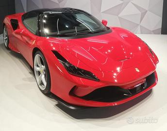 FERRARI F8 Tributo