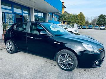 Alfa Romeo Giulietta 1.6 JTDm-2 105 CV Distinctive