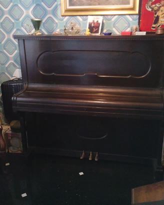 Pianoforte verticale anni 30