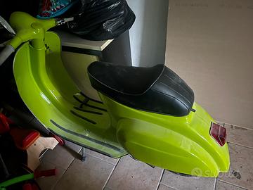 Vespa 50LX