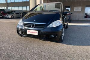 MERCEDES-BENZ A 150 BlueEFFICIENCY Coupé