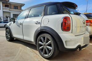 Mini  Conuntryman 2000 SD