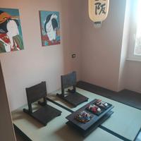 set di sedie con tavolino giapponese + 2 tatami 