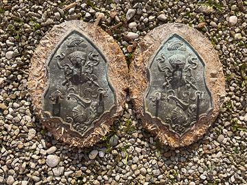 Coppia Crest stemma araldico militare vecchio