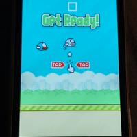 Nokia lumia 925 con Flappybird 
