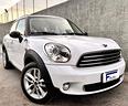 mini-cooper-d-countryman-1-6-climatronic-led-color