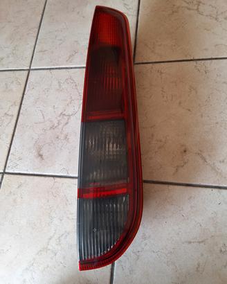 Fanale posteriore Dx Ford Focus sw (2serie 04-11)