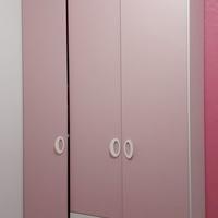  cameretta cucina divano e madia