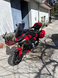 BMW F900XR