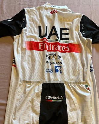 Completo UAE