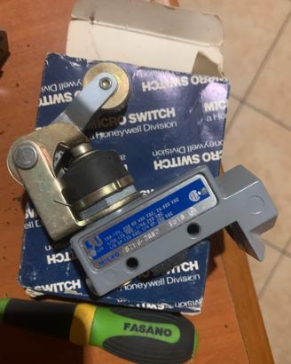 2 Interruttori fine corsa honeywell