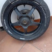 2 cerchi anteriori  scooter
