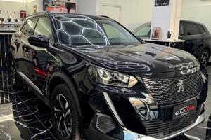 Peugeot 2008 1.5 diesel 130 CV S&S EAT8 Allure