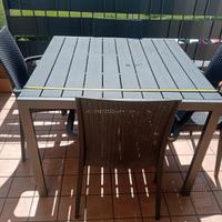 Tavolo da giardino+sedie
