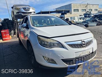 Opel astra j sports tourer p10 1.7 cdti -ricambi