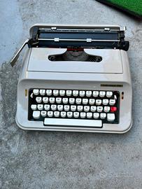 Macchina da scrivere underwood 319