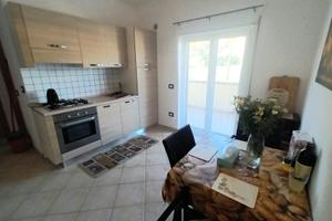 Due stanze cucina e bagno