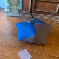Zafu: cuscino da pavimento marrone e blu
