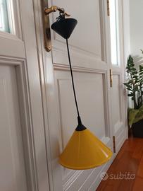 Lampadario a sospensione giallo