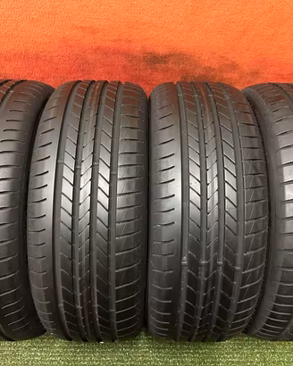 235 45 19 Gomme Estive 95% RFT GoodYear 235 45 19