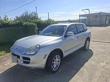 Porsche Cayenne 3.2 benzina 250cv