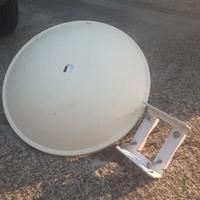 Ubiquiti Networks PBE-5AC-500 antenna