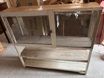 Porta attrezzi in legno