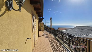 Alì superiore, panoramica Mansarda arredata. 3