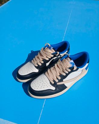 Air Jordan 1 Retro x Travis Scott