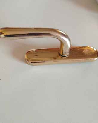 Maniglia Cremonese finestra color oro lucido