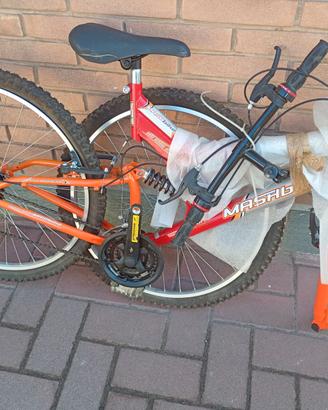 Mountain Bike 24" Nuova