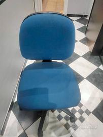 POLTRONCINA PER POSTAZIONE COMPUTER