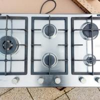 PIANO COTTURA A GAS WHIRLPOOL  5 FUOCHI