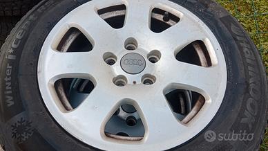  Cerchi in lega AUDI con Gomme 205/65R15