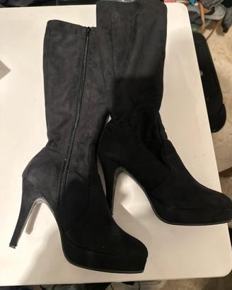 Stivali neri camoscio - n.39 - alti sotto al ginoc