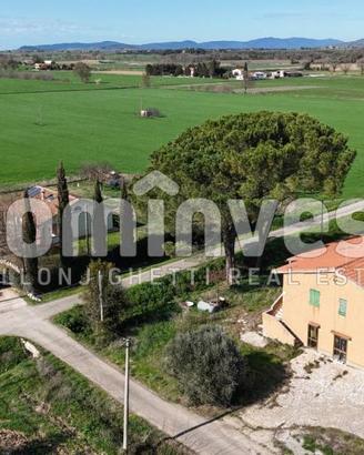 Rustico / Casale di 300 m² con 5 locali a Manciano