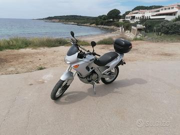 APRILIA PEGASO 650