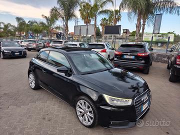 Audi A1 1.6 TDI 116 CV Design full optional